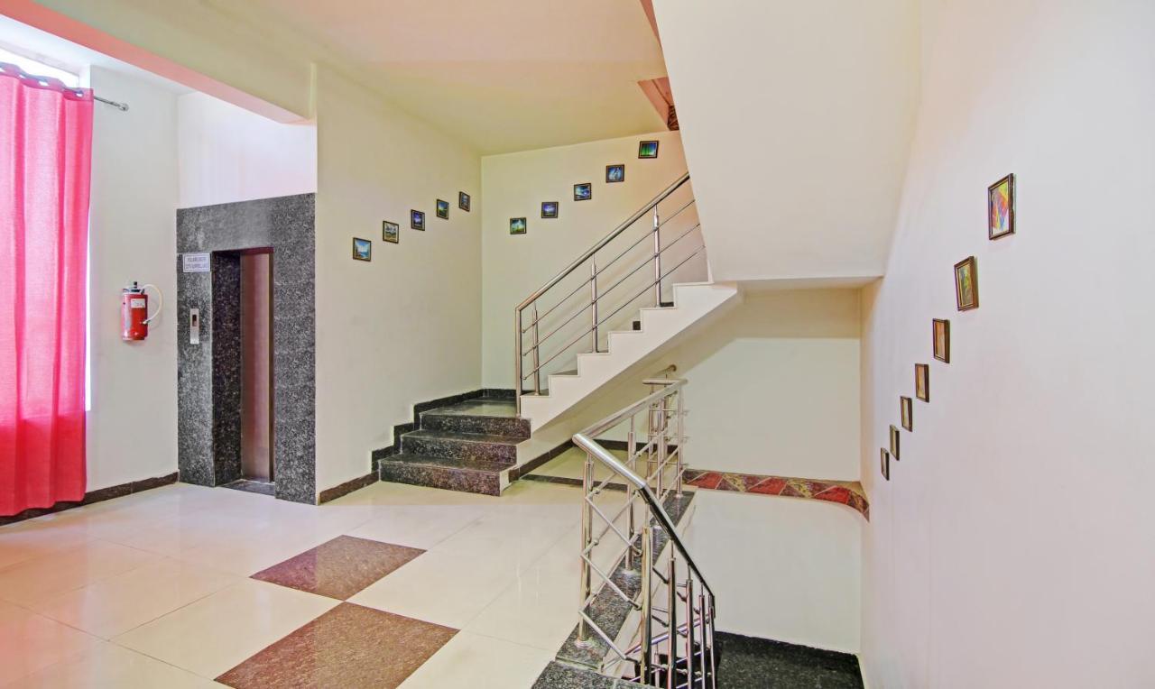 Itsy By Treebo - Royale Inn Meerut Luaran gambar