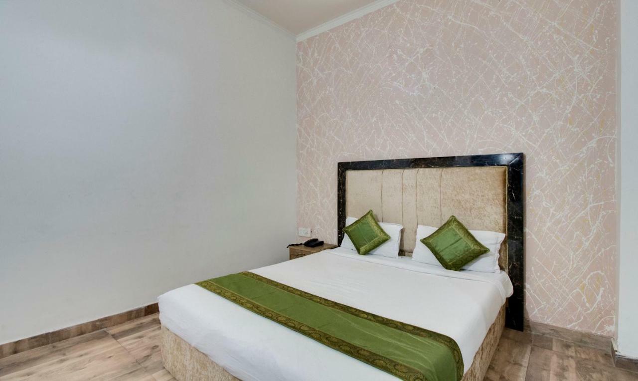 Itsy By Treebo - Royale Inn Meerut Luaran gambar
