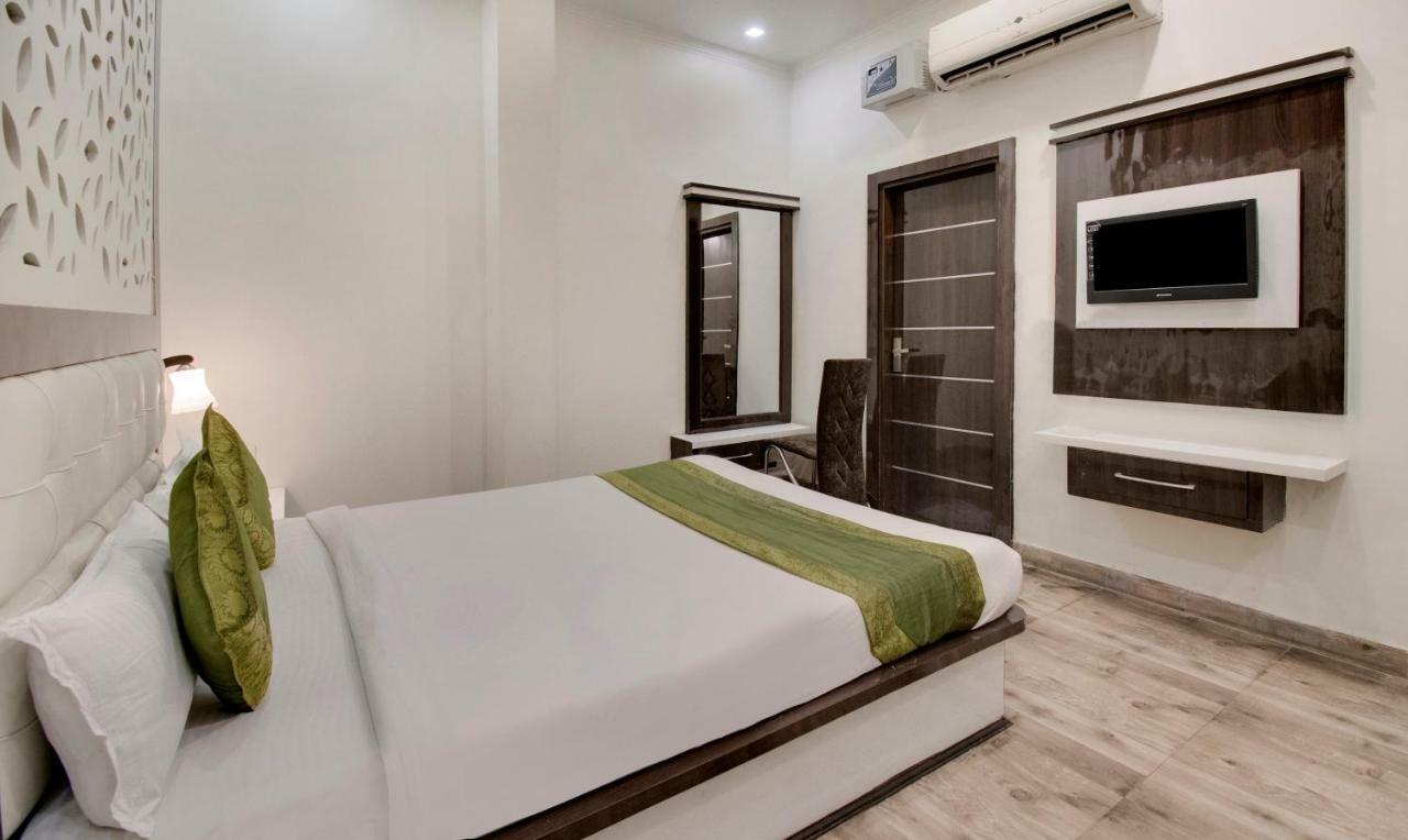Itsy By Treebo - Royale Inn Meerut Luaran gambar