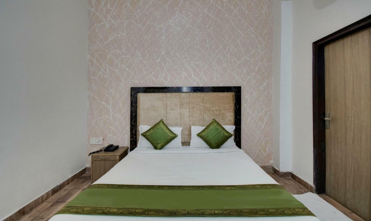 Itsy By Treebo - Royale Inn Meerut Luaran gambar